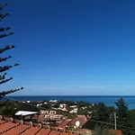 Stanza Con Bagno E Cucina In Comune In Giardino Guest house Cefalu