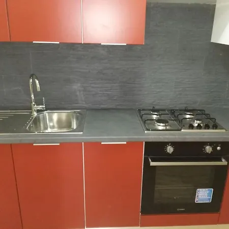 Pensjonat Stanza Con Bagno E Cucina In Comune In Giardino