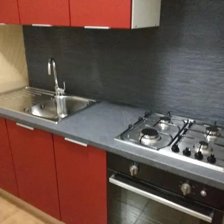 Gasthuis Stanza Con Bagno E Cucina In Comune In Giardino