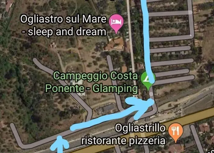 Stanza Con Bagno E Cucina In Comune In Giardino *