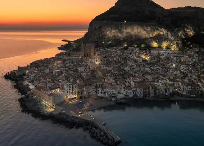Maison d'hôtes Stanza Con Bagno E Cucina In Comune In Giardino *